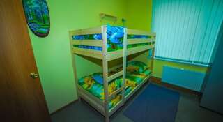 Гостиница Сибирский Хостел Новосибирск Кровать в общем четырехместном номере для мужчин и женщин-3